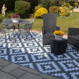 (9ft x 6ft (2.7m x 1.8m)) Valiant Grey Geometric Outdoor Rug